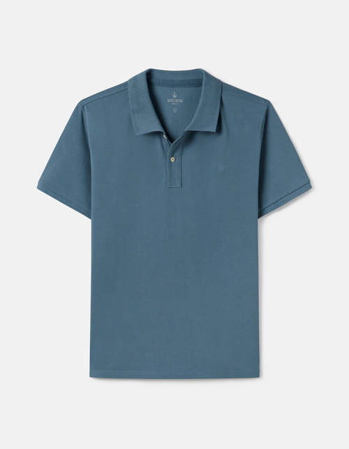 Pique polo shirt with a soft wash